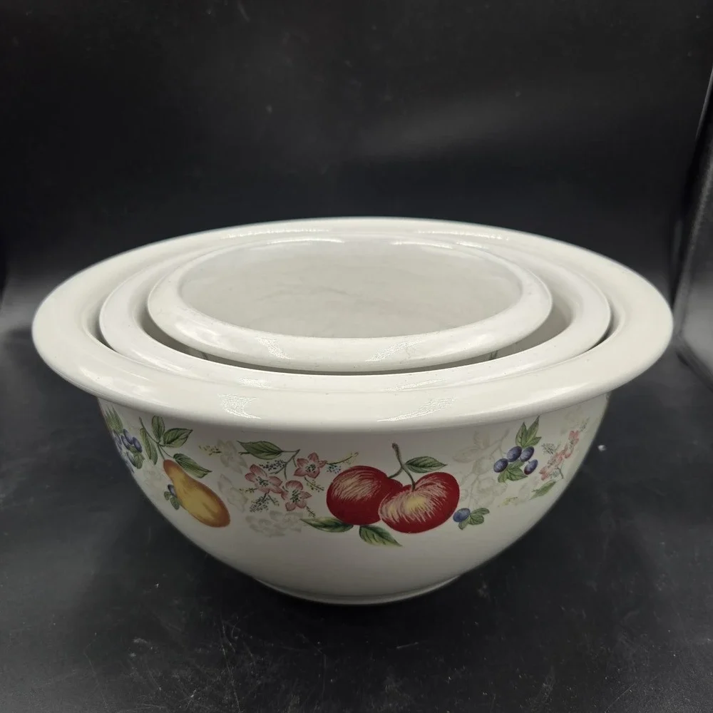 Corelle Country Cottagecore Nesting Bowls Set of Three‎ 1-2-3 Qt VTG Stoneware